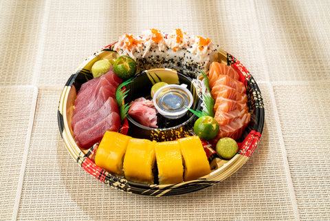 Sushi Sashimi Sampler